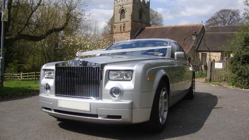Affordable Rolls Royce Hire Birmingham: Luxury Travel for Special Occasions